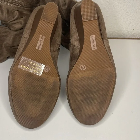 Journee Collection Women’s Size 8.5 Haze Wedge Knee High Boots - Picture 4 of 7